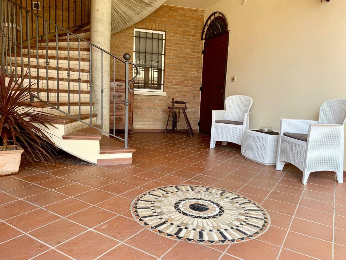 Villa Oasi Феррара Екстер'єр фото